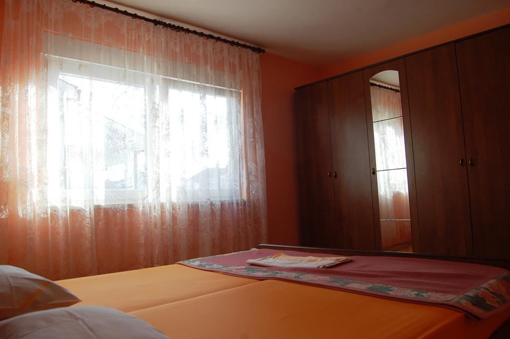 Apartments Setka Krk Town Zimmer foto
