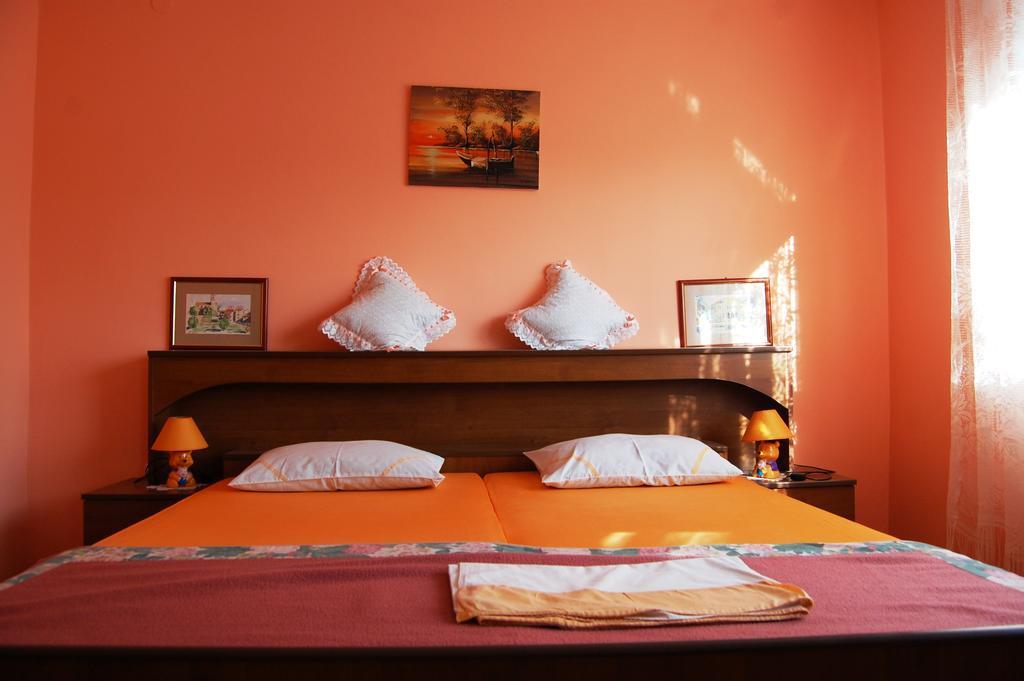 Apartments Setka Krk Town Zimmer foto