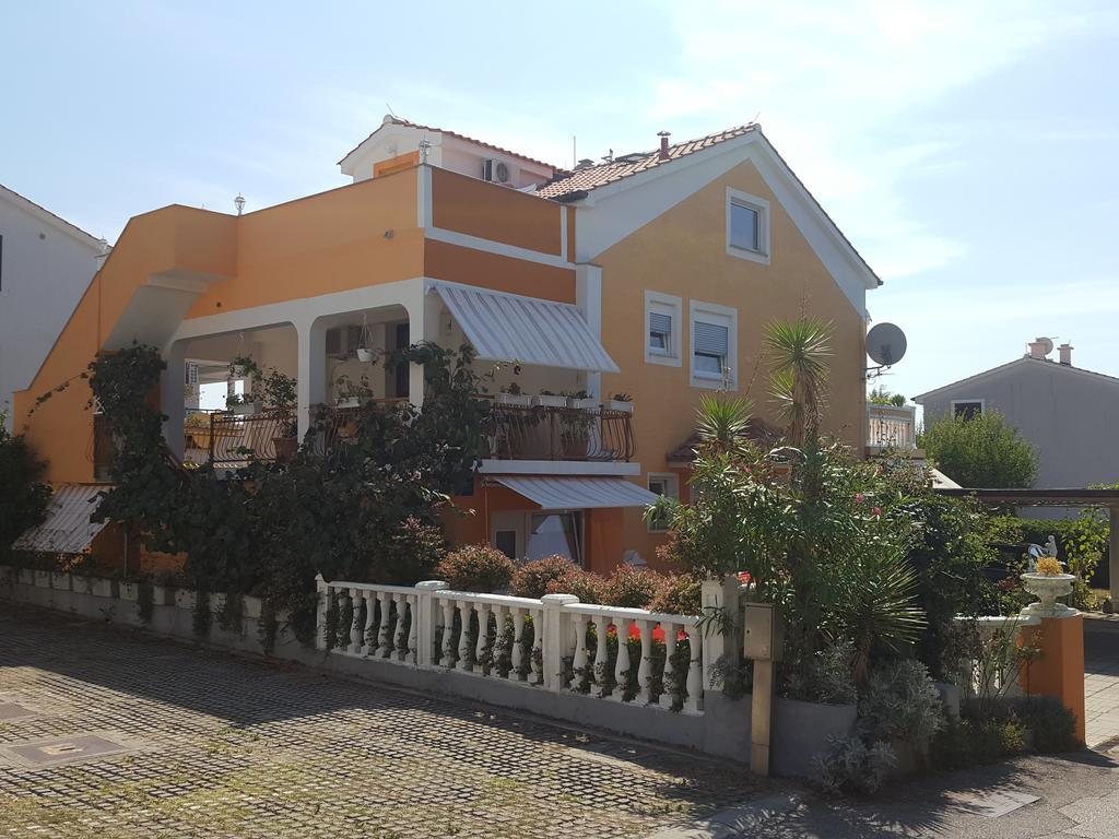 Apartments Setka Krk Town Exterior foto